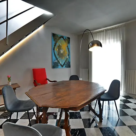 Scacco Terrazza Vista Torre Degli Sciri *