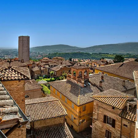 Scacco Terrazza Vista Torre Degli Sciri Perúgia
