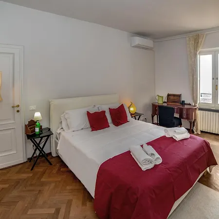 Scacco Terrazza Vista Torre Degli Sciri