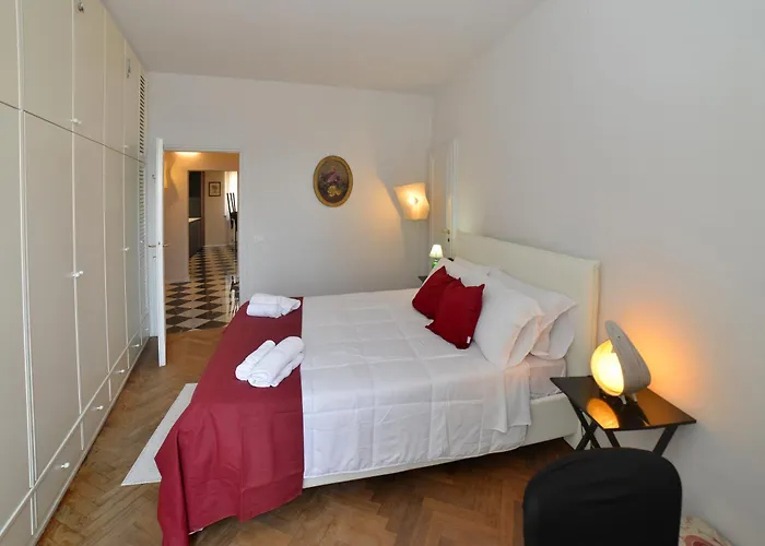 Scacco Terrazza Vista Torre Degli Sciri アパート *