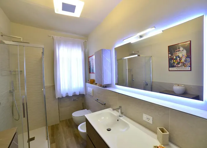 Scacco Terrazza Vista Torre Degli Sciri * ペルージャ