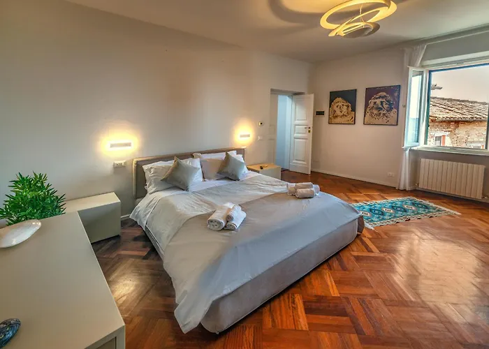 Scacco Terrazza Vista Torre Degli Sciri アパート ペルージャ